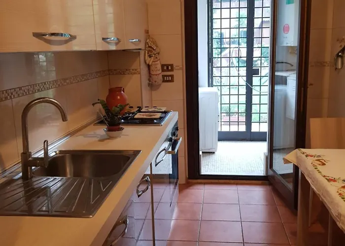 Eur Charme Apt&garden Appartamento *