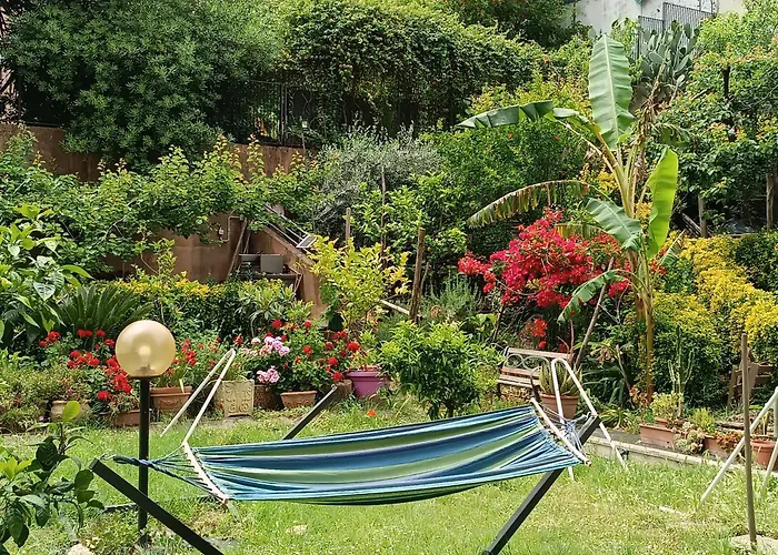 Eur Charme Apt&garden Appartamento *