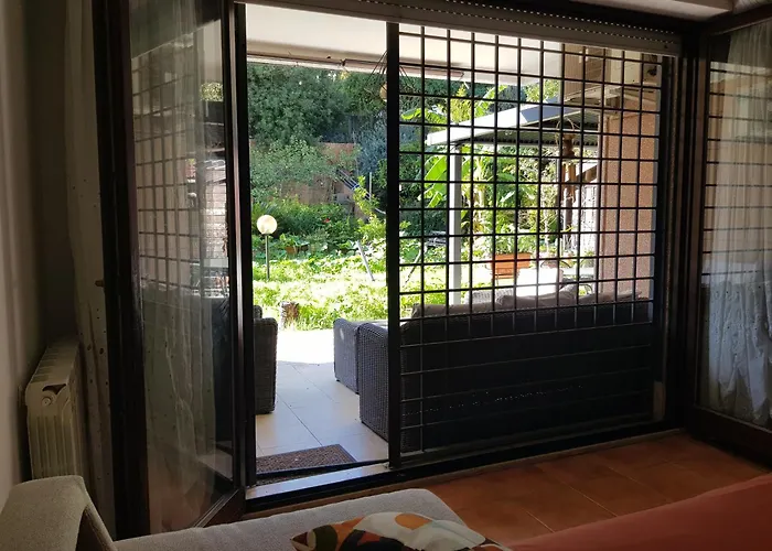 Appartamento Eur Charme Apt&garden *