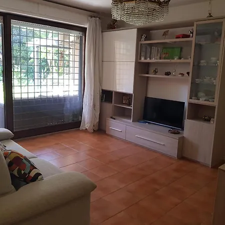Eur Charme Apt&garden * רומא